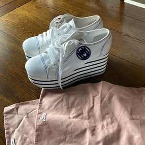 Miu miu platforms